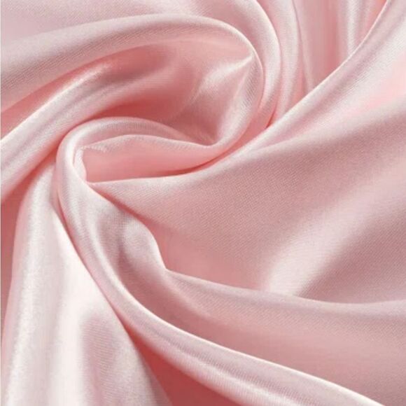 Juicy Couture The Rose Collection Silky Satin 4-PC King Sheet Set- Pink - Picture 7 of 13